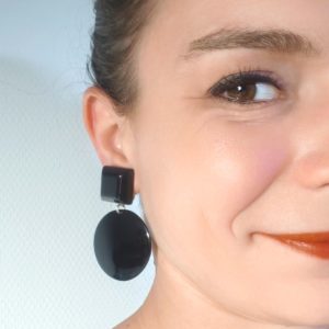 BO Francine Bramli clip rond carré noir