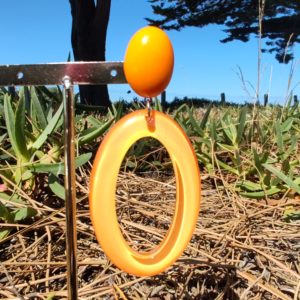 BO Francine Bramli percées créole ovale orange